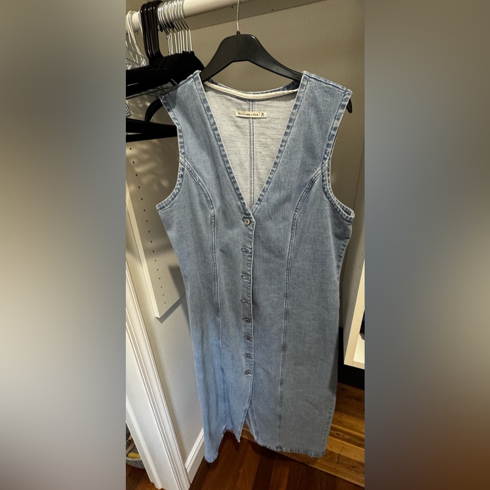 Abercrombie & Fitch denim dress